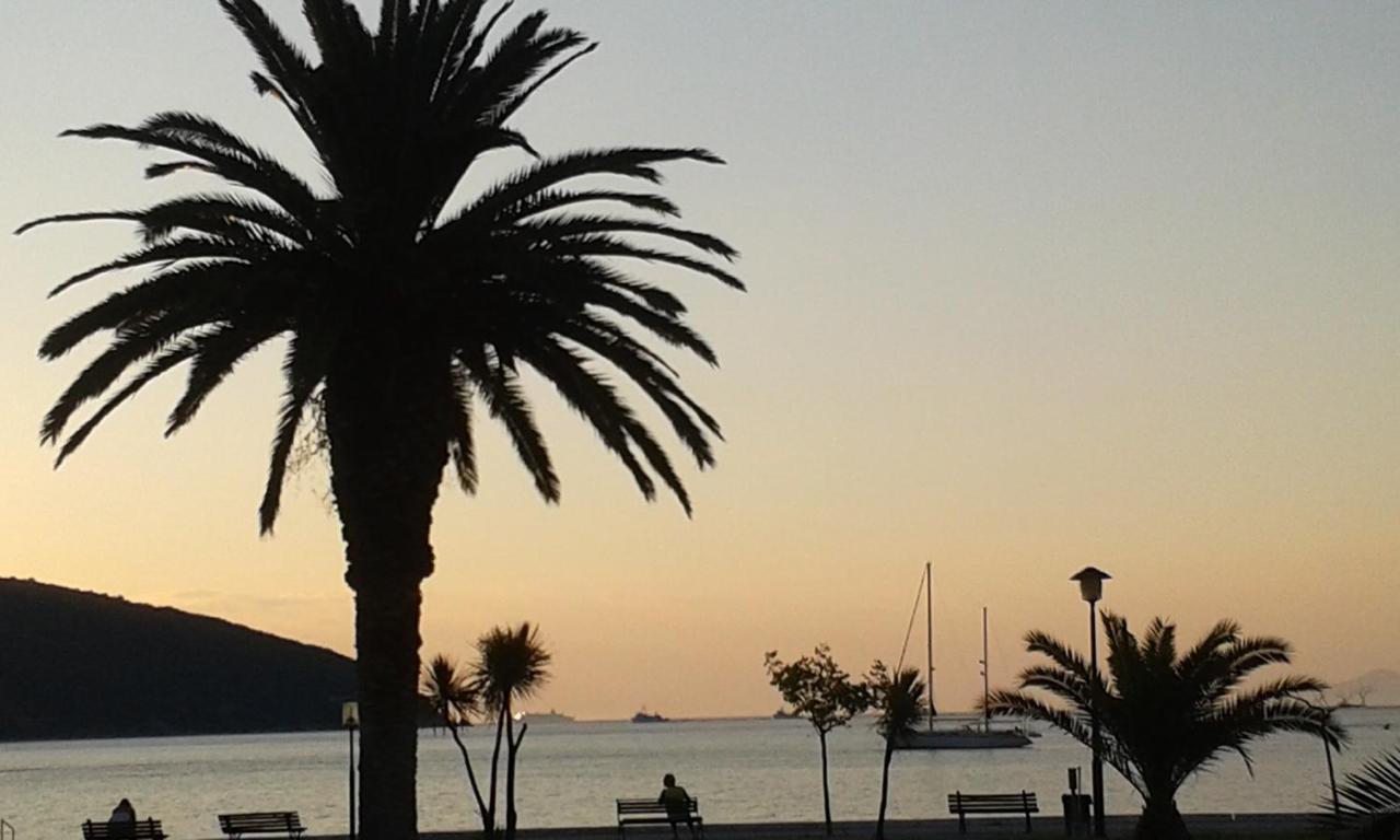 Sea To See Néa Péramos Εξωτερικό φωτογραφία